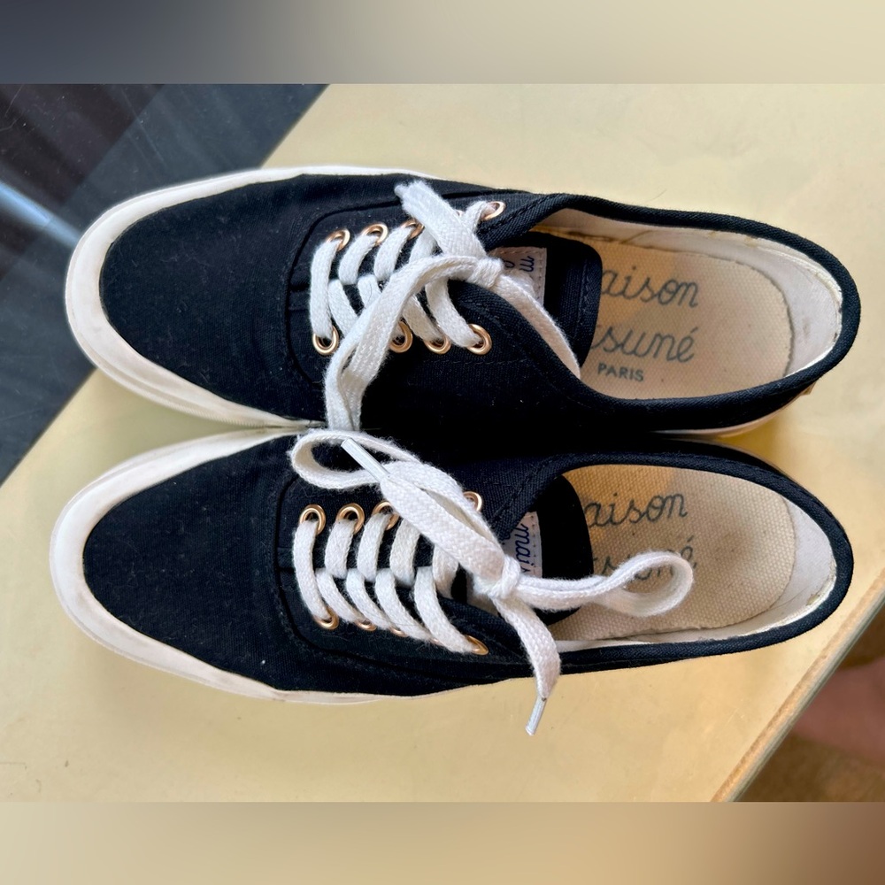 🦊Maison Kitsuné Canvas Sneaker - EU 35 / US 5